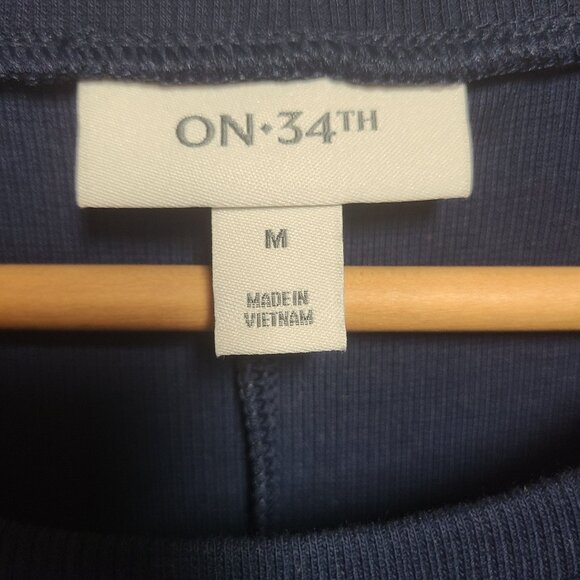 Navy top - Picture 2 of 4